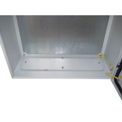 Электротехнический настенный шкаф IP55 с монтажной панелью (600x500x250), дверь одинарная, два замка-04