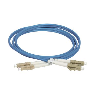 Комм. шнур оптический ITK, Duplex LC/LC (UPC/UPC), OM4 50/125, LSZH, 5м, белый хвостовик, цвет: синий