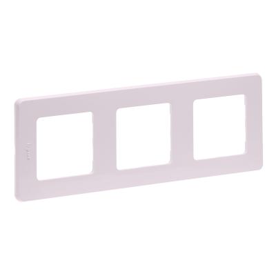 Рамка Legrand INSPIRIA, 3 поста, 226х84х10 мм (ВхШхГ), плоская, универсальная, цвет: розовый (LEG.673954)