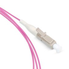 Пигтейл Cabeus, LC/UPC, OM4 50/125, 1,5м, серый хвостовик, цвет: розовый