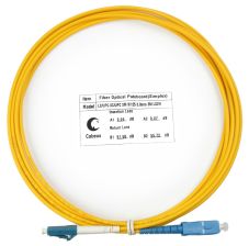 Комм. шнур оптический Cabeus Tight Buffer, Simplex SC/LC, OS2 9/125, LSZH, 3м, Ø 3мм, синий хвостовик, цвет: жёлтый