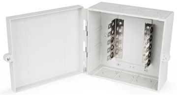 (Архив)Коробка распределительная Hyperline, плинтов 50, 5U, настенный, 190х205х105 мм (ВхШхГ)
