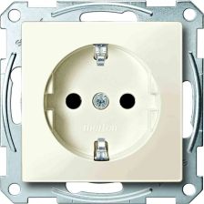 Розетка электрическая Merten System M, 2к+З, 16А, шторки защитные, цвет: бежевый (MTN2300-0344)