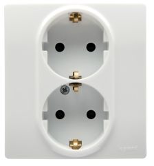 Розетка электрическая Legrand Etika, 2x2к+З, 16А, шторки защитные, цвет: белый