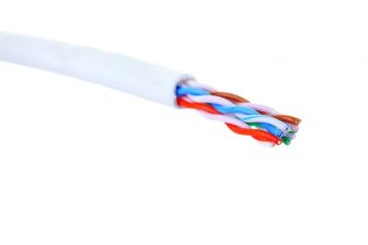 Кабель витая пара Eurolan, PVC нг(А)-LS, U/UTP, кат. 5е, проводник Ø 0,51мм, 305м, коробка, тип прокладки: внутри зданий, цвет: белый