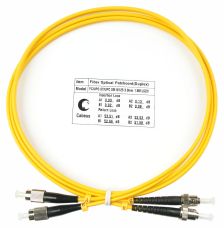 Комм. шнур оптический Cabeus Tight Buffer, Duplex FC/ST, OS2 9/125, LSZH, 1,5м, Ø 3мм, чёрный хвостовик, цвет: жёлтый