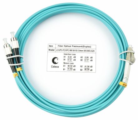 Коммутационный шнур оптический Cabeus FOP-50-LC-FC-5m