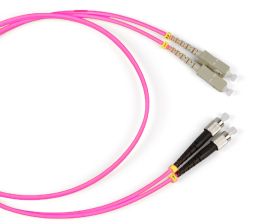 Комм. шнур оптический Hyperline, Duplex FC/SC, OM4 50/125, LSZH, 10м, Ø 2мм, серый хвостовик, цвет: маджента