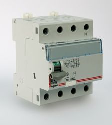 Устройство защитного отключения Legrand DX3, тип: AC, 4 модуль, 4Р, 25А/30мА, зажим для нейтрального проводника с правой стороны (411702)