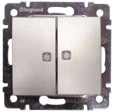 Выключатель Legrand Valena, двухклавишный, с подсветкой, 10А, внутренняя, 58х51 мм (ВхШ), цвет: блестящий алюминий, с 2 индикаторами (770213)
