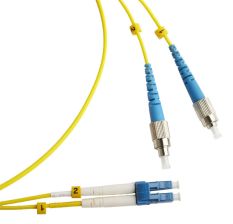Комм. шнур оптический Cabeus Tight Buffer, Duplex LC/FC, OS2 9/125, LSZH, 25м, Ø 3мм, синий хвостовик, цвет: жёлтый