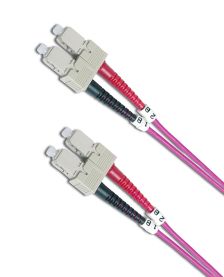 Комм. шнур оптический Hyperline, Duplex SC/SC, OM4 50/125, LSZH, 30м, Ø 2мм, серый хвостовик, цвет: маджента