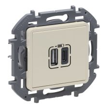 Розетка информационная Legrand INSPIRIA, 2x USB, 75,8х75,8 мм (ВхШ), цвет: слоновая кость, (LEG.673761)