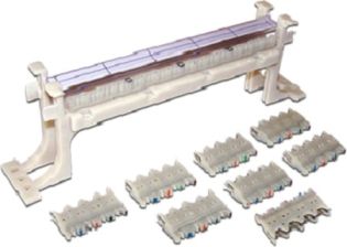 Кросс-панель Lanmaster, 19", 1HU, 32x110, кат. 6, универсальная, неэкр., цвет: чёрный, (LAN-WS110-32FT/6), с модулями