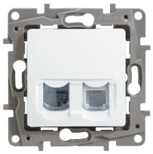 Розетка информационная Legrand Etika, 2x RJ11/RJ45, IP21, кат. 5е, неэкр., внутренняя, цвет: белый, (LEG.672252)