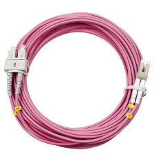 Комм. шнур оптический Cabeus Tight Buffer, Duplex SC/LC (UPC/UPC), OM4 50/125, LSZH, 15м, Ø 3мм, серый хвостовик, цвет: маджента