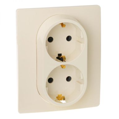 Розетка электрическая Legrand 672323