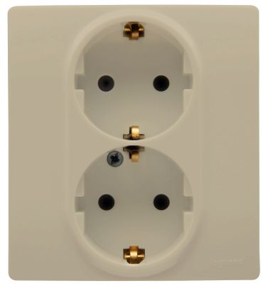 Розетка электрическая Legrand 672333