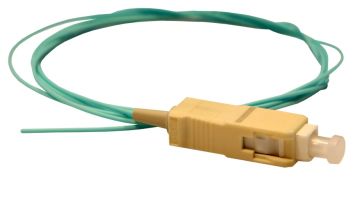 Пигтейл Legrand LCS3, SC/PC, OM3 50/125, 1х1м, жёлтый хвостовик, цвет: зелёный