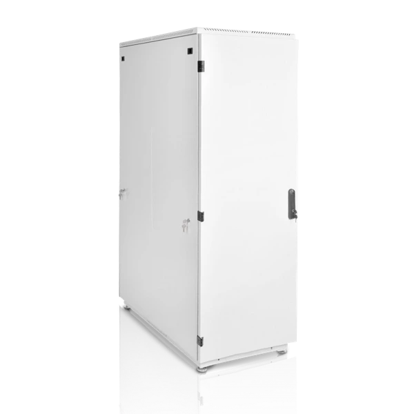 Напольные телекоммуникационные шкафы